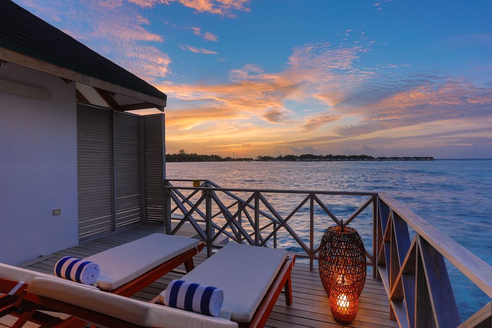 Water Bungalow at Cinnamon Dhonveli thumbnail 7